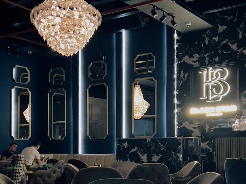 Black Star Lounge