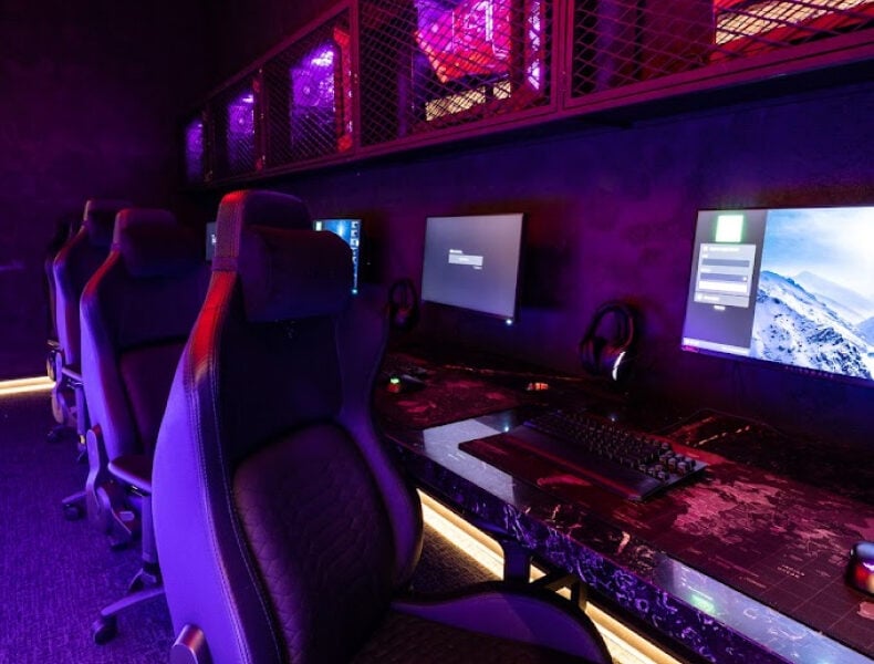 The Game - Premium Gaming