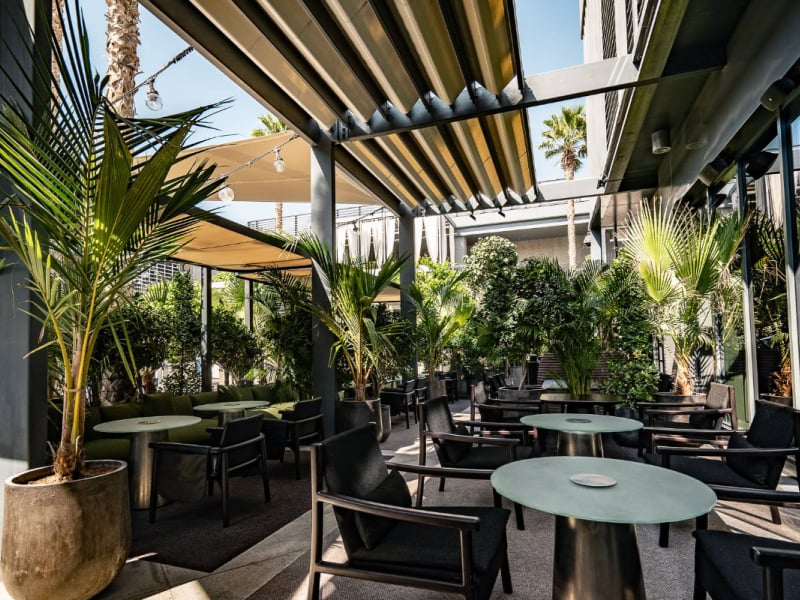 Myata Platinum Lounge