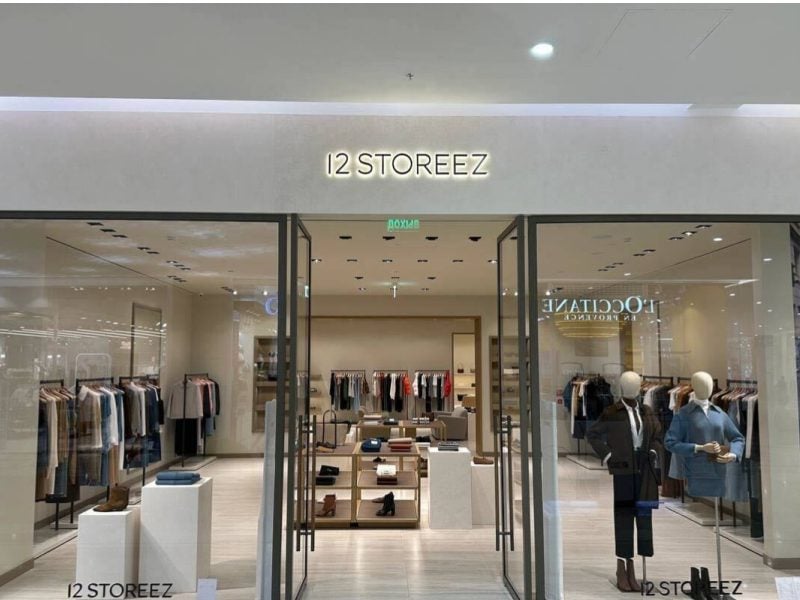 12 STOREEZ